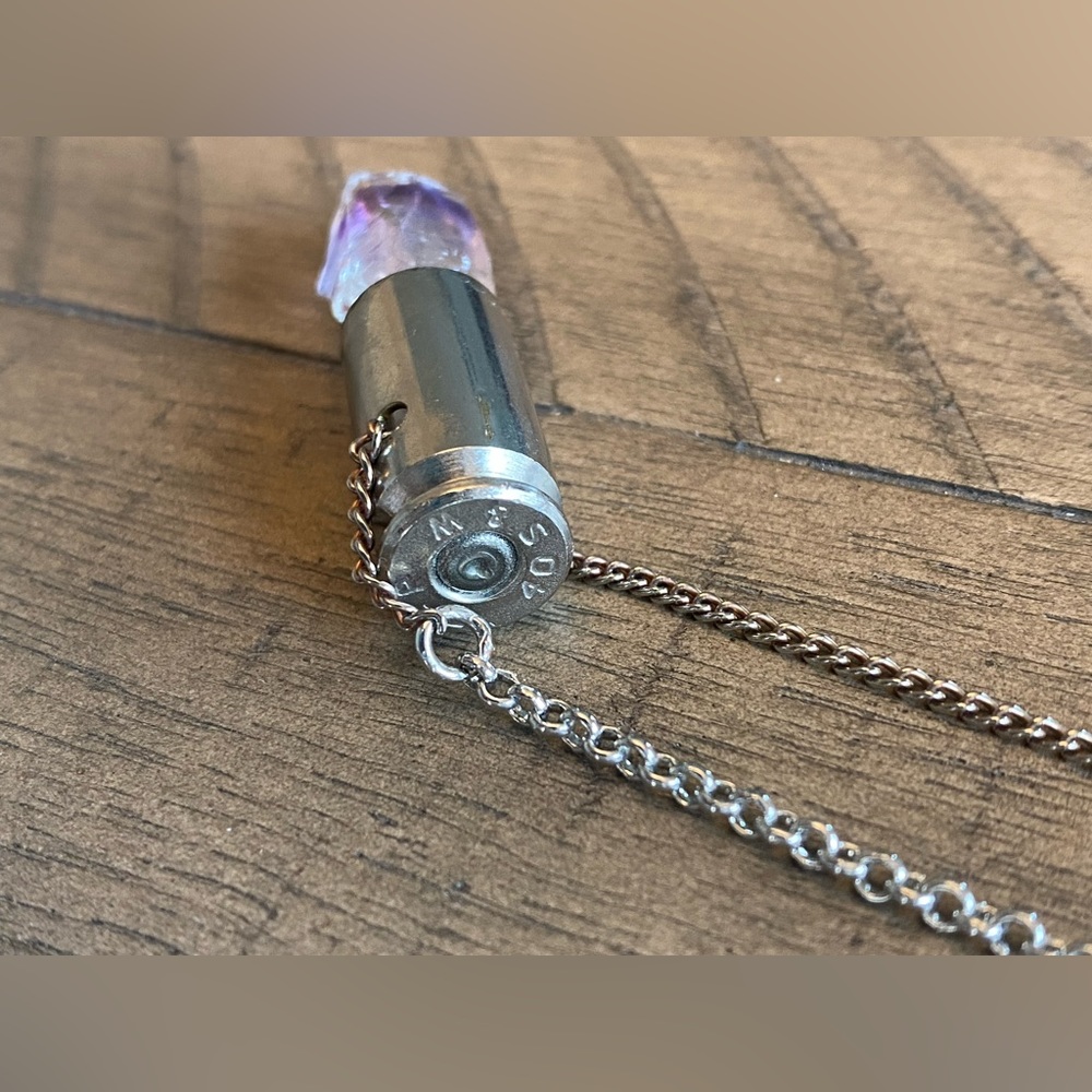 NWOT Crystal Bullet Necklace